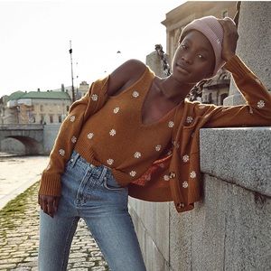 ✨🆕 Madewell Floral Embroidered Sweater Set